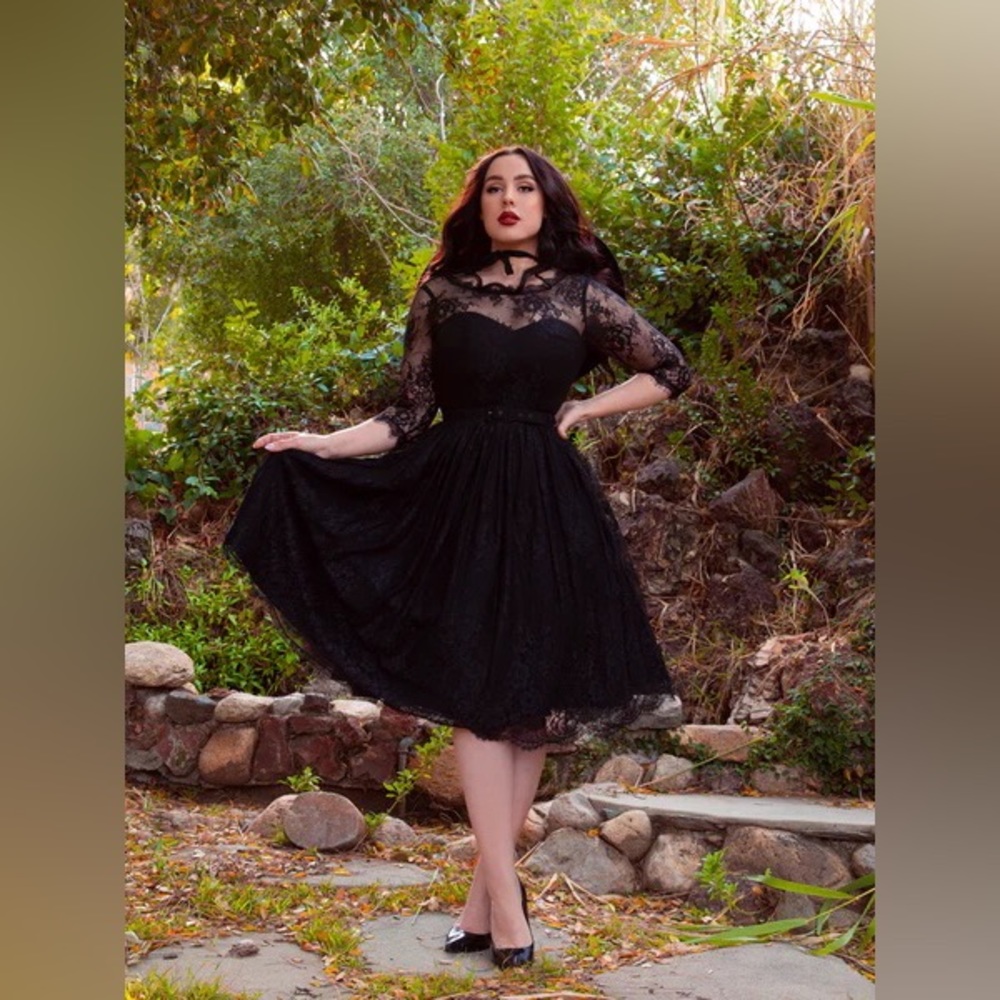 BNWT La Femme En Noir Mourning Dress SZ S - Picture 4 of 4